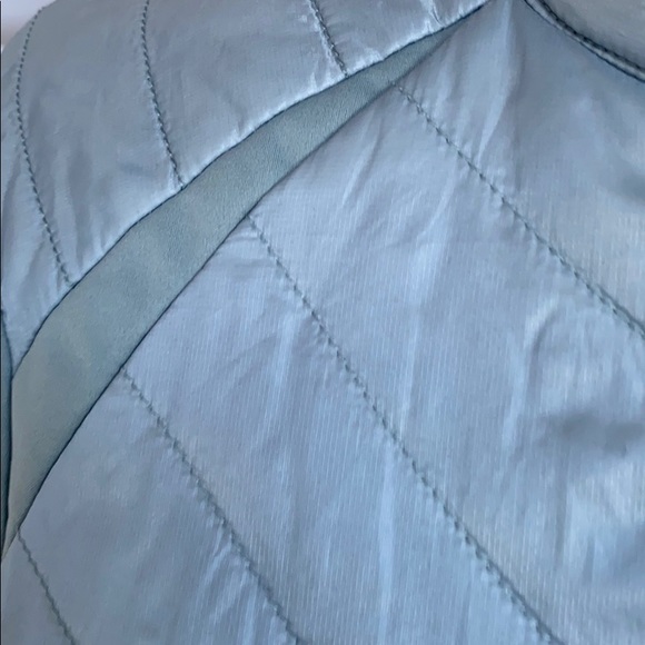 Columbia Women’s Omni Shield Small Puffer Jacket - Picture 10 of 15